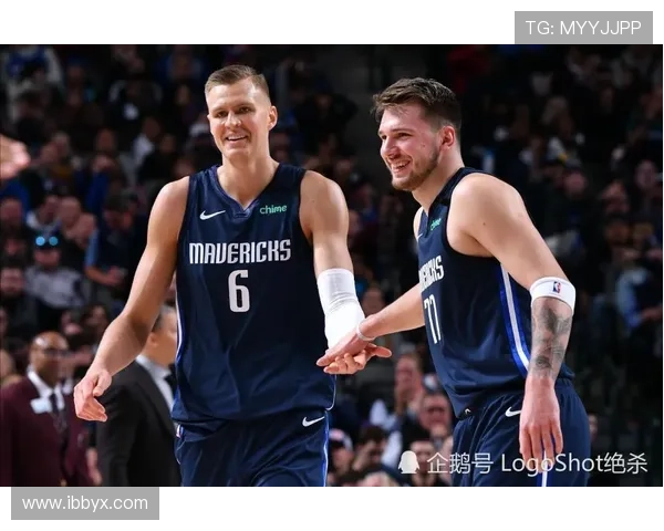 布伦森半场轰20分全场砍下31分带领球队取胜表现精彩